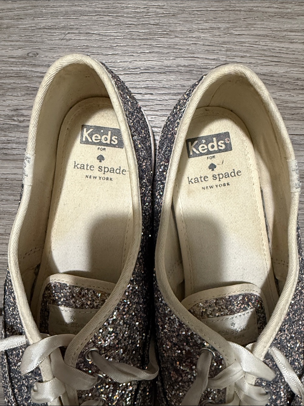 Keds X Kate Spade Sneaker Womens 10 Silver Champion Glitter Low Lace Up - Picture 12 of 16